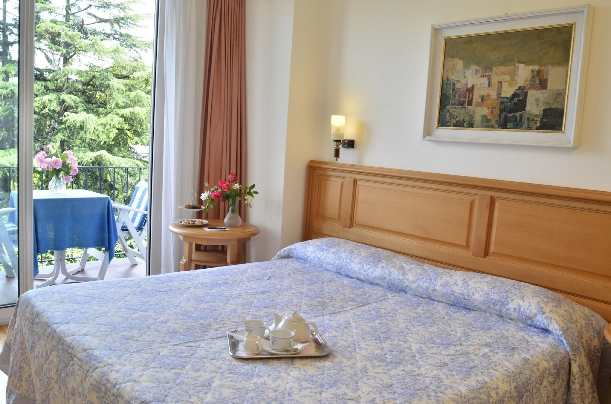 Hotel Royal 3*